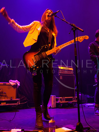 2:54 suppot The XX at Edinburgh Usher Hall