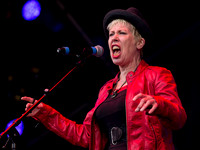 HazelOConnor_Rewind_ar260715-1337