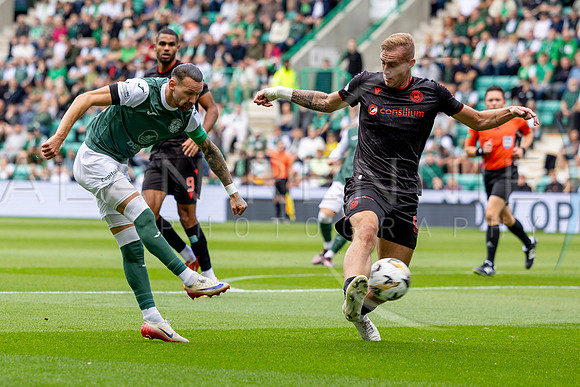 HIbs_v_ StMirren_AR310825_0609