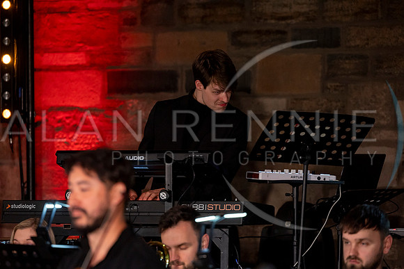 AR050624_1742