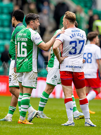 Sportpix_ScotPrem_Hibs_V_Ran_AR210523_3239
