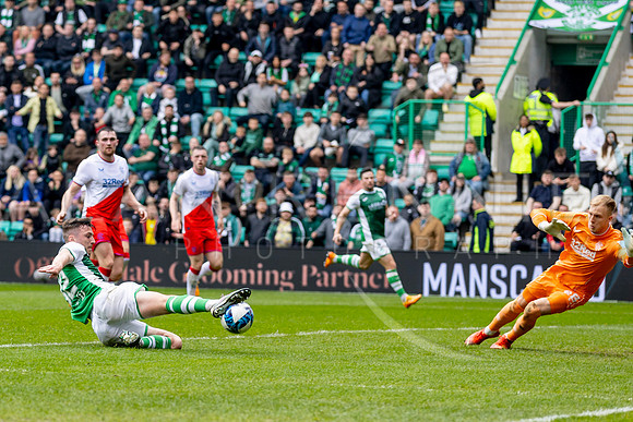 Sportpix_ScotPrem_Hibs_V_Ran_AR210523_1602