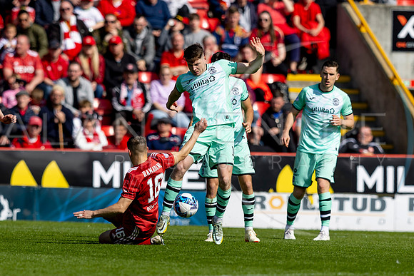 Sportpix_ScotPrem_Abr_V_Hibs_AR130523_2546