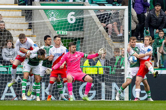 Sportpix_ScotPrem_Hibs_V_Ran_AR210523_0450