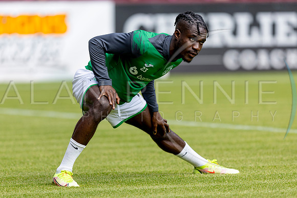 Sportpix_ScotPrem_Hearts_V_Hibs_AR270523_0952