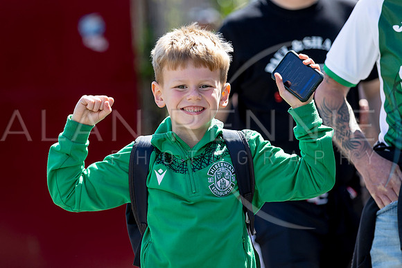 Sportpix_ScotPrem_Hearts_V_Hibs_AR270523_0132