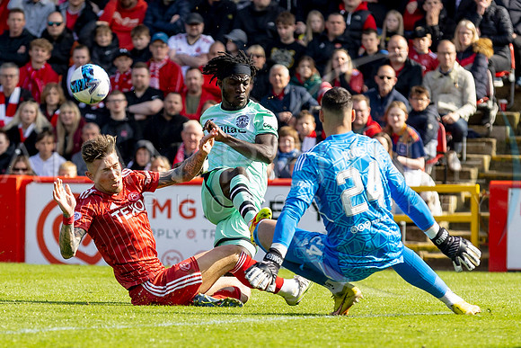 Sportpix_ScotPrem_Abr_V_Hibs_AR130523_1903