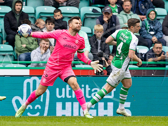 Sportpix_ScotPrem_Hibs_V_Ran_AR210523_1222