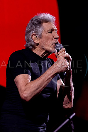 Roger Waters_ AR020623_0098