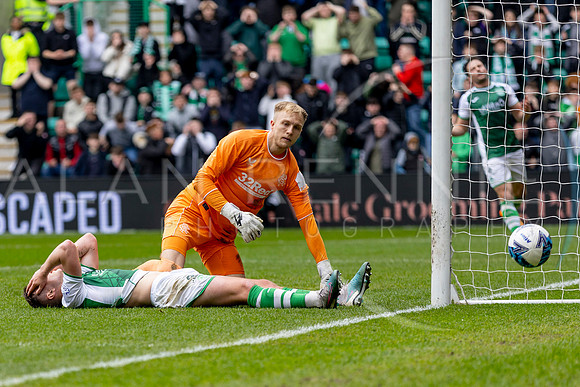 Sportpix_ScotPrem_Hibs_V_Ran_AR210523_1659