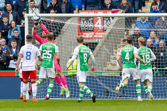 Sportpix_ScotPrem_Hibs_V_Ran_AR210523_2626