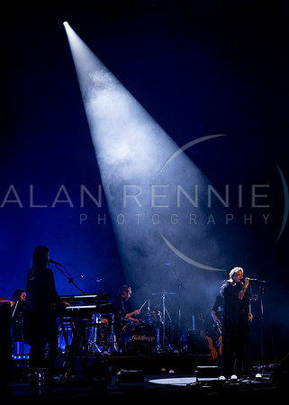 Goldfrapp_AR070422_0001