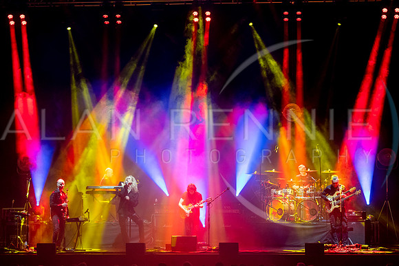 AR251119_1568