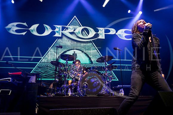 Europe support Deep Purple live at the Hydro in Glagow