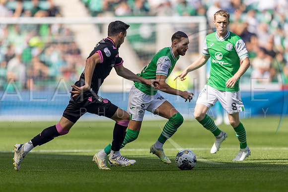 Sportpix_Sco_Prem__Hibs_V_StMir_AR060823_5334