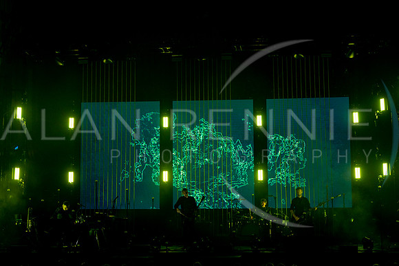 AR151122_0108