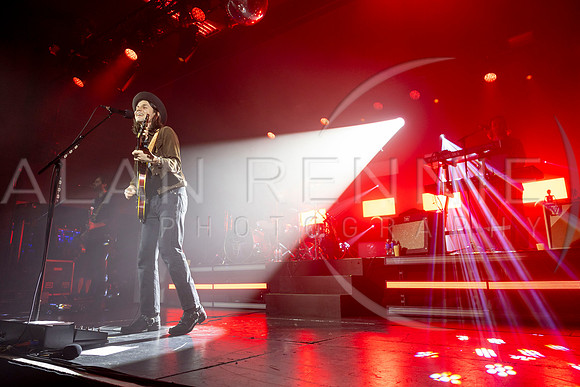 James_Bay_AR020225_0225