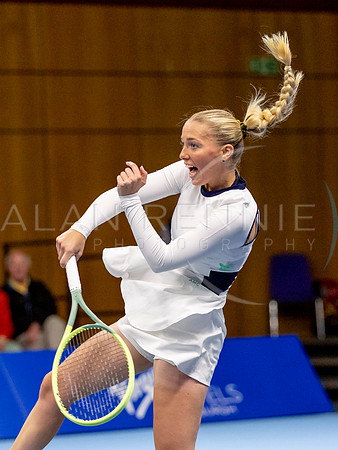 Brodies_Tennis_AR300923_1142
