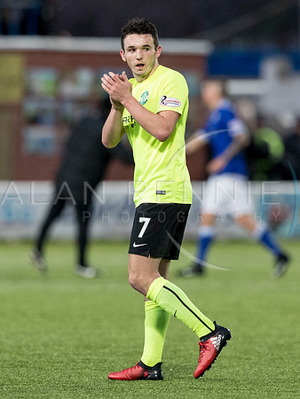 AR280117_0895