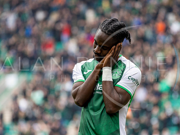 Sportpix_ScotPrem_Hibs_V_StMir_AR060523_1665
