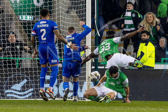 Hibs V Ran_AR100324_0750