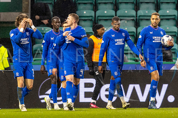 Hibs V Ran_AR100324_0871