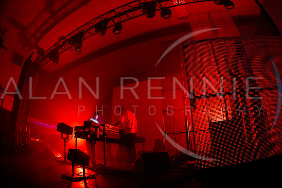 AR071221_1598