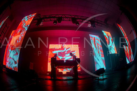AR071221_1651