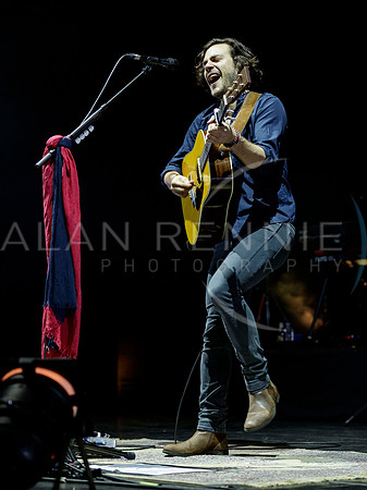 JackSavoretti_240317_17