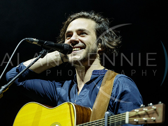 JackSavoretti_240317_13