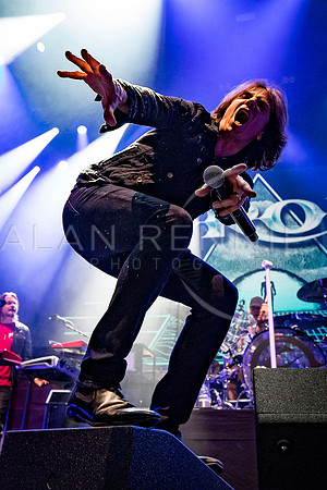 Europe support Deep Purple live at the Hydro in Glagow