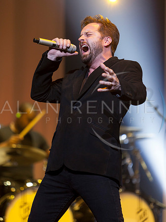 Universal_AlfieBoe_AR007
