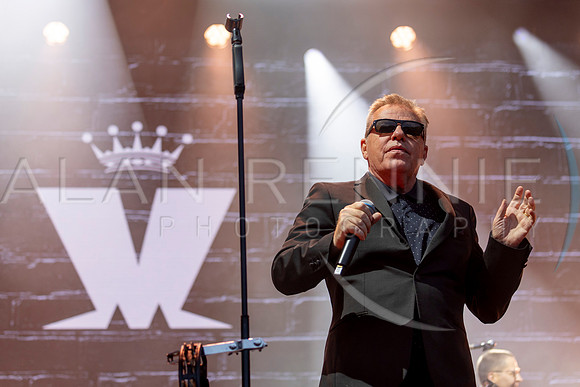 Madness_AR050724_0210