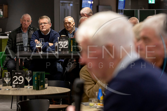 AR091222_1332
