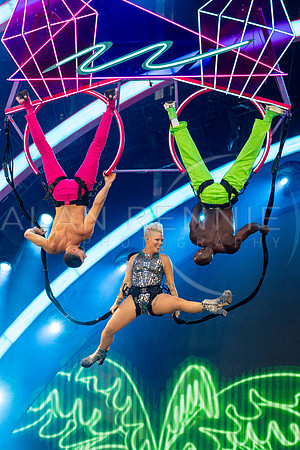 Pink_Live_AR280624_0875