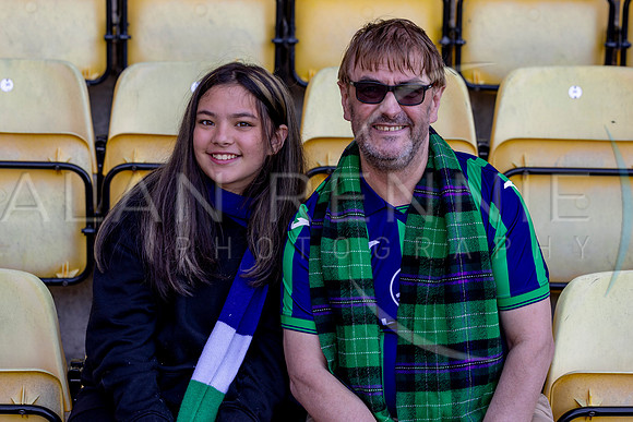 AR170825_0243
