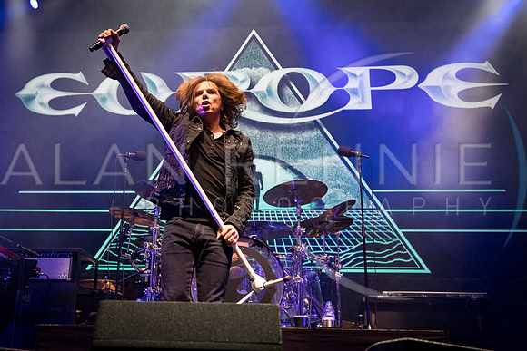 Europe support Deep Purple live at the Hydro in Glagow