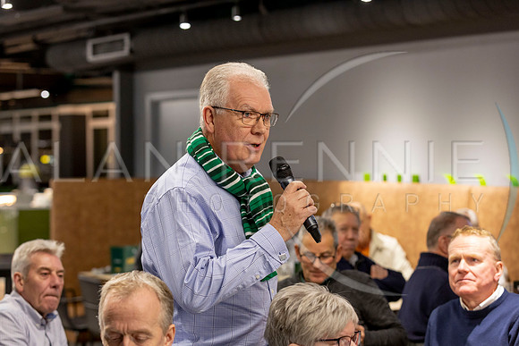 AR091222_1380