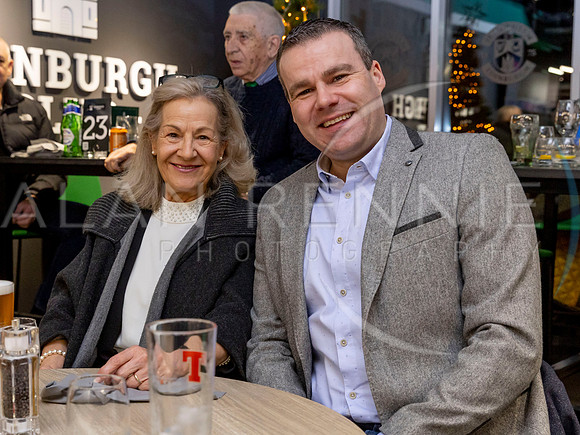 AR091222_1663